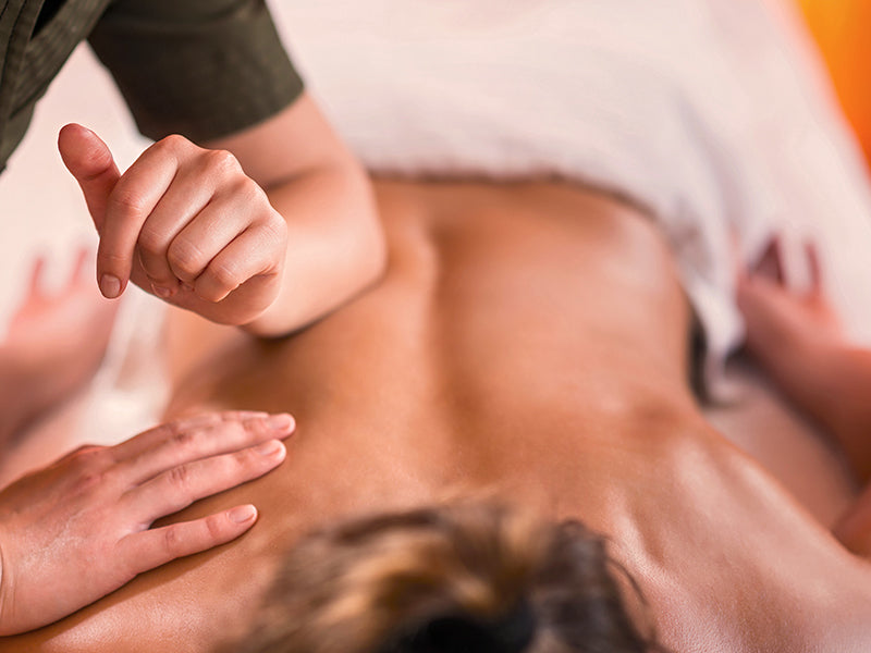 Masaje Deportivo (descargar músculos)